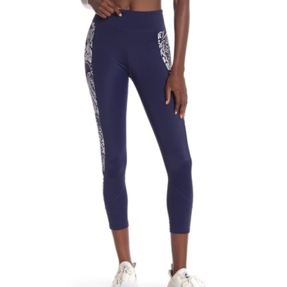 tommy bahama leggings